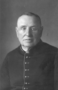 Fundacja Poch&oacute;wek i Pamięć image-2