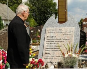 Fundacja Poch&oacute;wek i Pamięć II ROCZNICA 2020- KS. KRAHEL W ZADUMIE