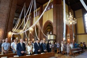 Fundacja Poch&oacute;wek i Pamięć 002-podbrzezie-krzyz-lagiernikom-fot.Marlena.Paszkowska