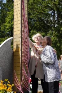 Fundacja Poch&oacute;wek i Pamięć 013-podbrzezie-krzyz-lagiernikom-fot.Marlena.Paszkowska