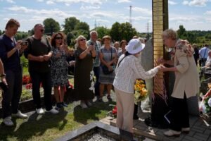 Fundacja Poch&oacute;wek i Pamięć 044-podbrzezie-krzyz-lagiernikom-fot.Marlena.Paszkowska