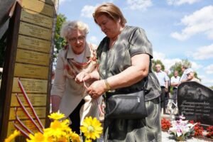 Fundacja Poch&oacute;wek i Pamięć 051-podbrzezie-krzyz-lagiernikom-fot.Marlena.Paszkowska