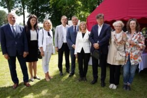 Fundacja Poch&oacute;wek i Pamięć 065-podbrzezie-krzyz-lagiernikom-fot.Marlena.Paszkowska