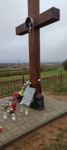 Fundacja Poch&oacute;wek i Pamięć 1-anowil-na-czolo