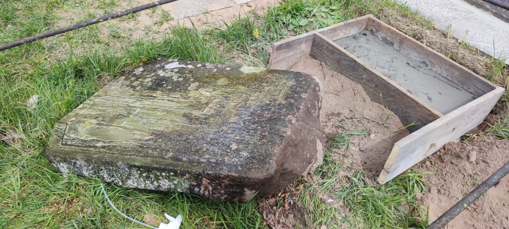 Fundacja Pochówek i Pamięć Kolejny rok i kolejne plany renowacyjne grobów