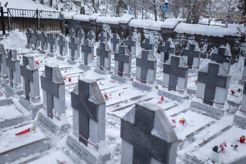 Fundacja Poch&oacute;wek i Pamięć KARTKA Z HISTORII LOKALNEJ