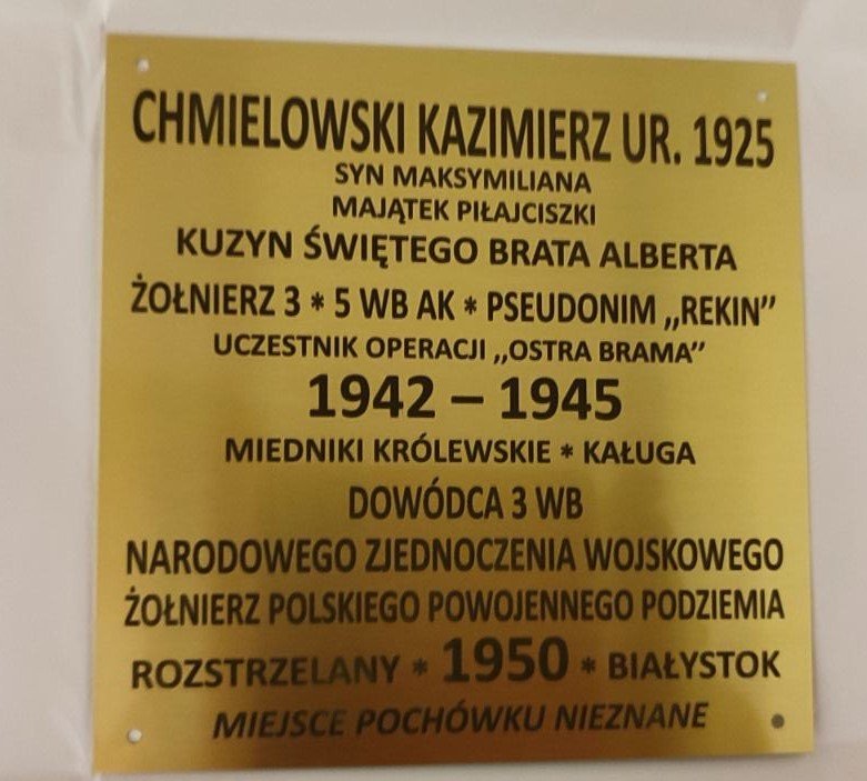 Fundacja Poch&oacute;wek i Pamięć 1 marca - Narodowy Dzień Pamięci ,,Żołnierzy Wyklętych'' - NIEZŁOMNYCH
