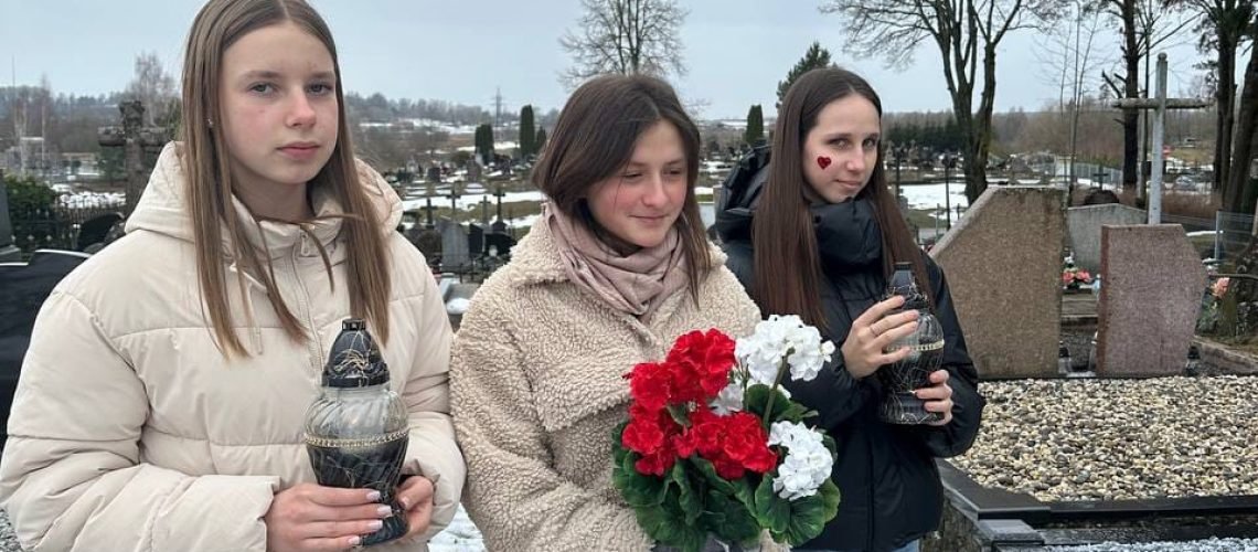 426433254_881941463931752_8765009669190513825_n